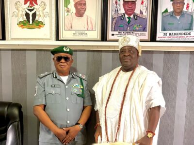 Oyo/Osun Customs, Aseyin Strengthen Alliance Against Smuggling