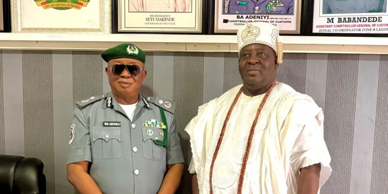 Oyo/Osun Customs, Aseyin Strengthen Alliance Against Smuggling