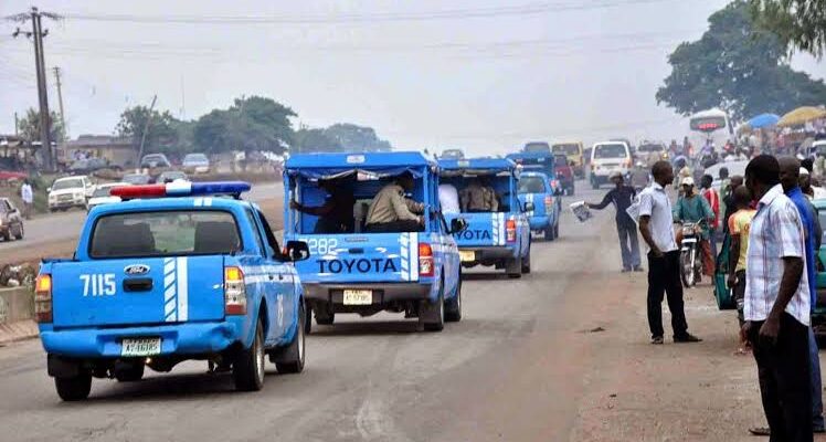 Four Die, One Injured In Lagos-Ibadan Expressway Crash